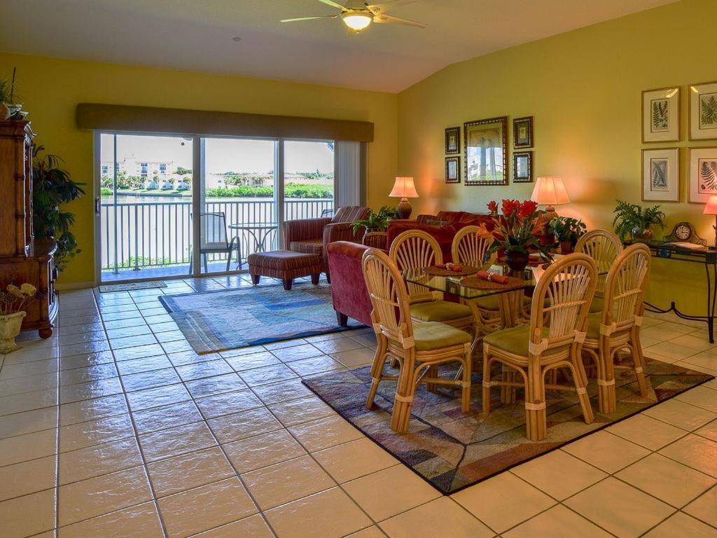 Gulf Retreat 2: Magnificent Water Views, Steps To Beach, None Cleaner, None Nicer! Clearwater Beach Exterior foto