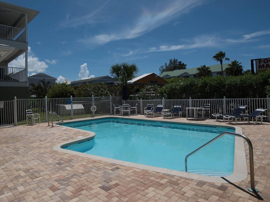 Gulf Retreat 2: Magnificent Water Views, Steps To Beach, None Cleaner, None Nicer! Clearwater Beach Exterior foto