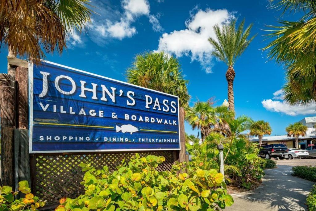 Gulf Retreat 2: Magnificent Water Views, Steps To Beach, None Cleaner, None Nicer! Clearwater Beach Exterior foto